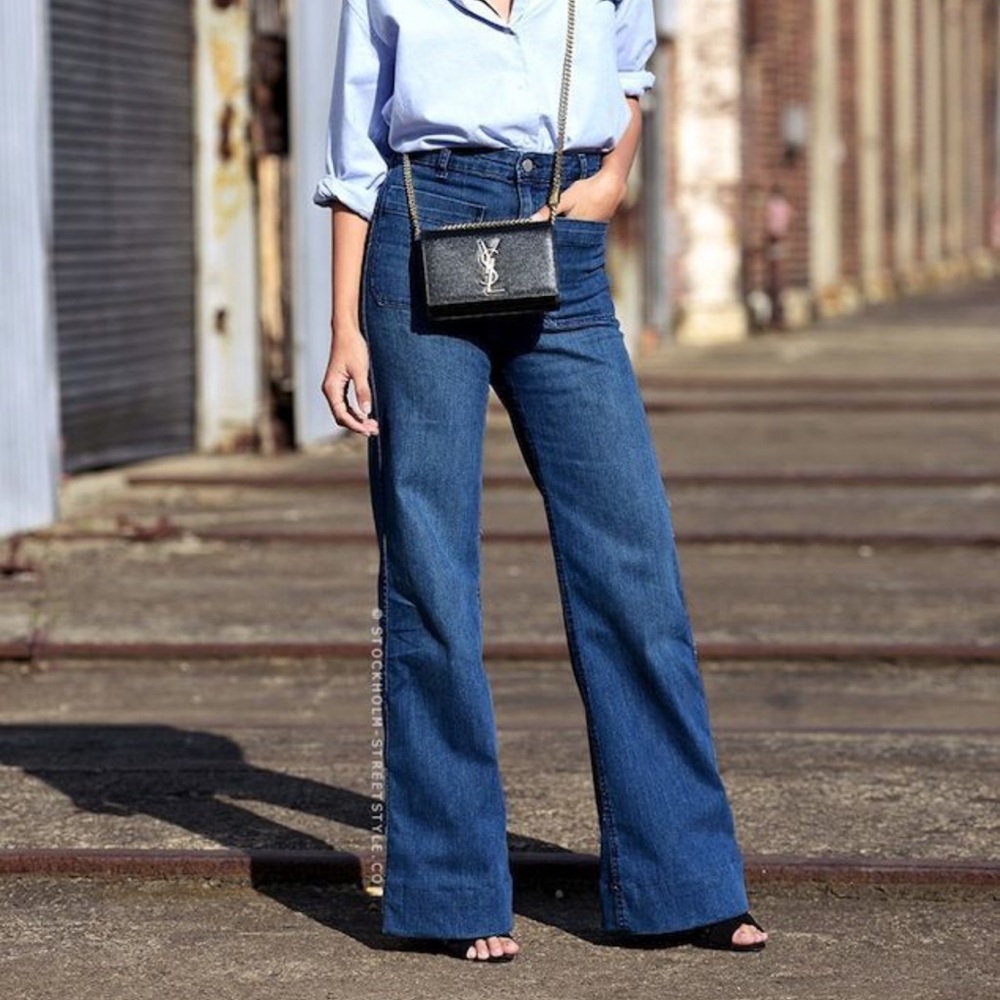 Banana Republic High rise / wide leg jeans